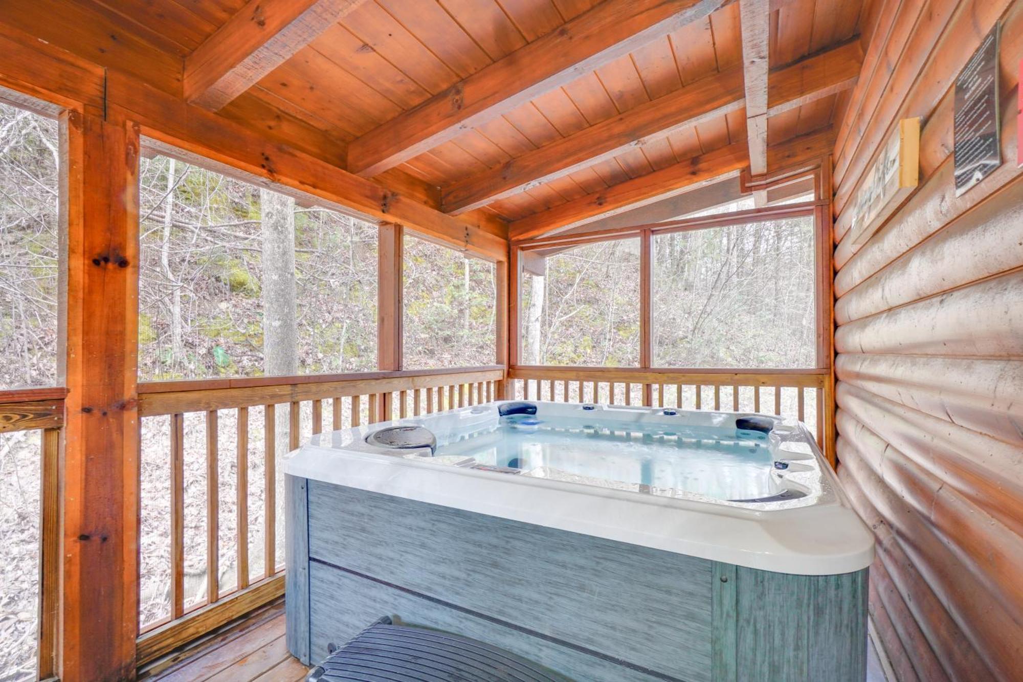 Pigeon Forge Vacation Rental With Private Hot Tub! Exterior photo